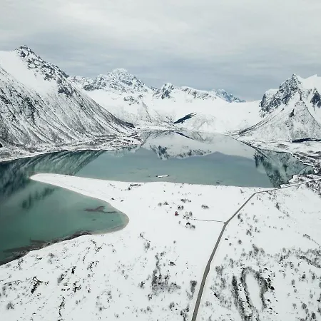 Sommarhus I Lofoten 펜션 *