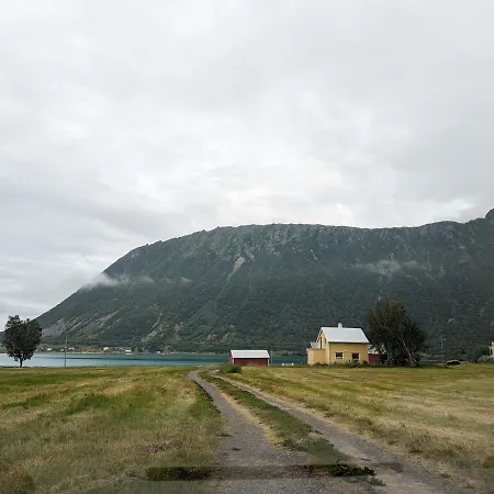 펜션 Sommarhus I Lofoten